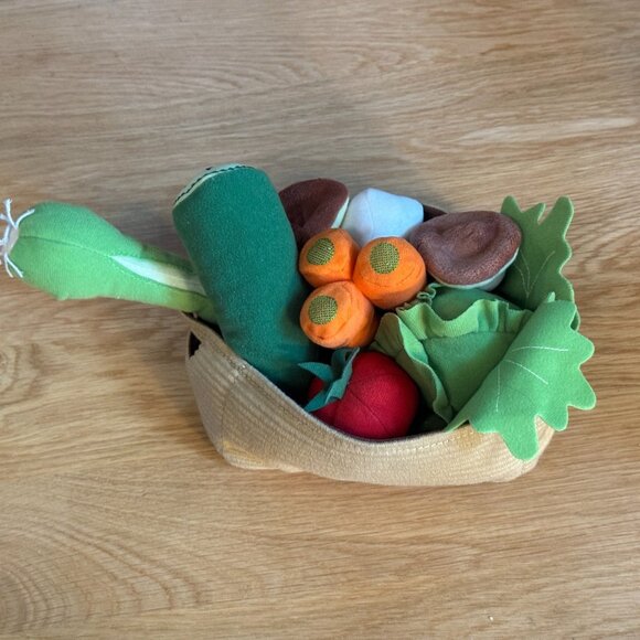 IKEA Duktig Plush Toy: Farmers Market Vegetable Basket 701.857.50 - Picture 9 of 15